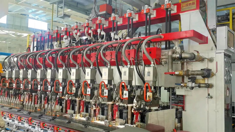 行列式制瓶機(jī)